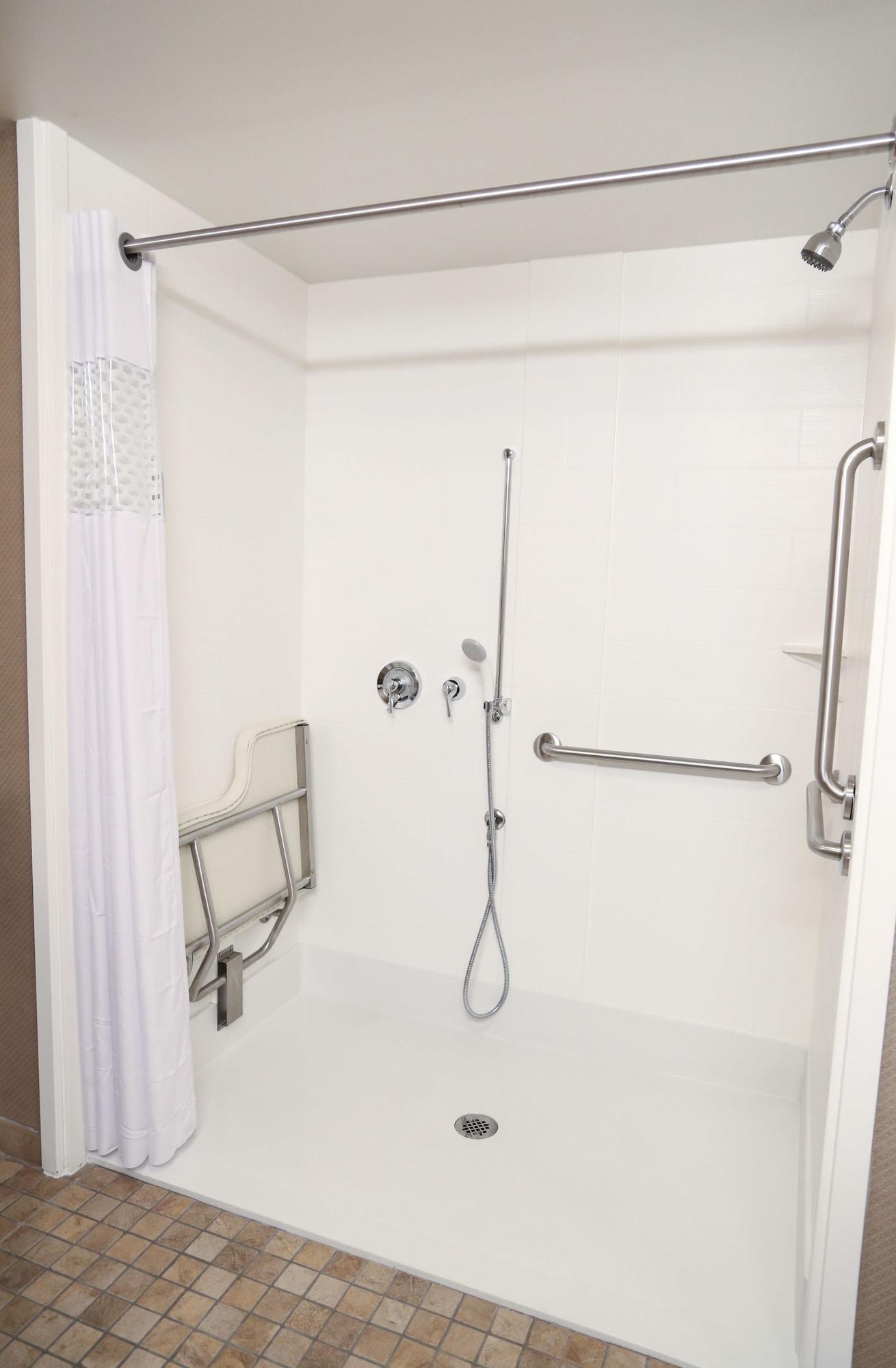 Hotel Hampton Lewiston-auburn 3*